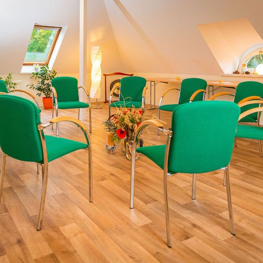 Gruppenraum Tagesstätten für Suchtkranke